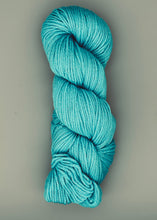 Load image into Gallery viewer, Cascade Yarn