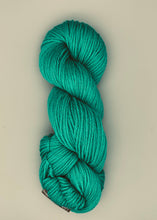 Load image into Gallery viewer, Cascade Yarn