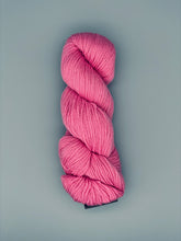 Load image into Gallery viewer, Cascade Yarn