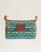 Load image into Gallery viewer, Pendleton Purses & Bags- Multiple styles to choose from