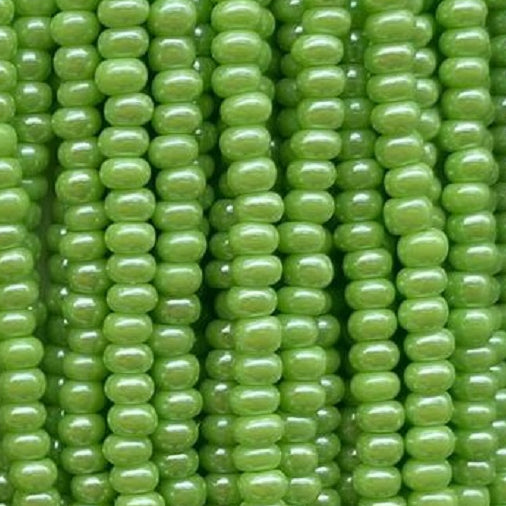 10/0 382 Lime Green Luster