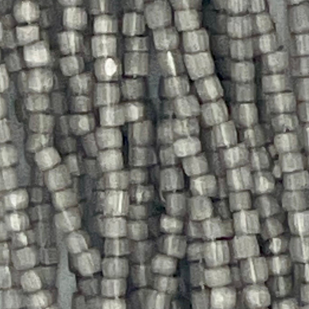 9/0 3 Cut 905 Satin Solgel Graphite