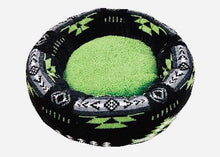 Load image into Gallery viewer, Round plush Pet Bed with Sherpa Lining
