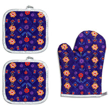 Load image into Gallery viewer, Oven Mitt 3pc
