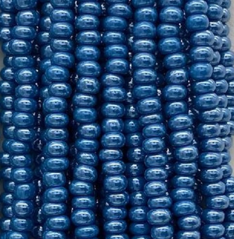 8/0 372 Slate Blue Luster